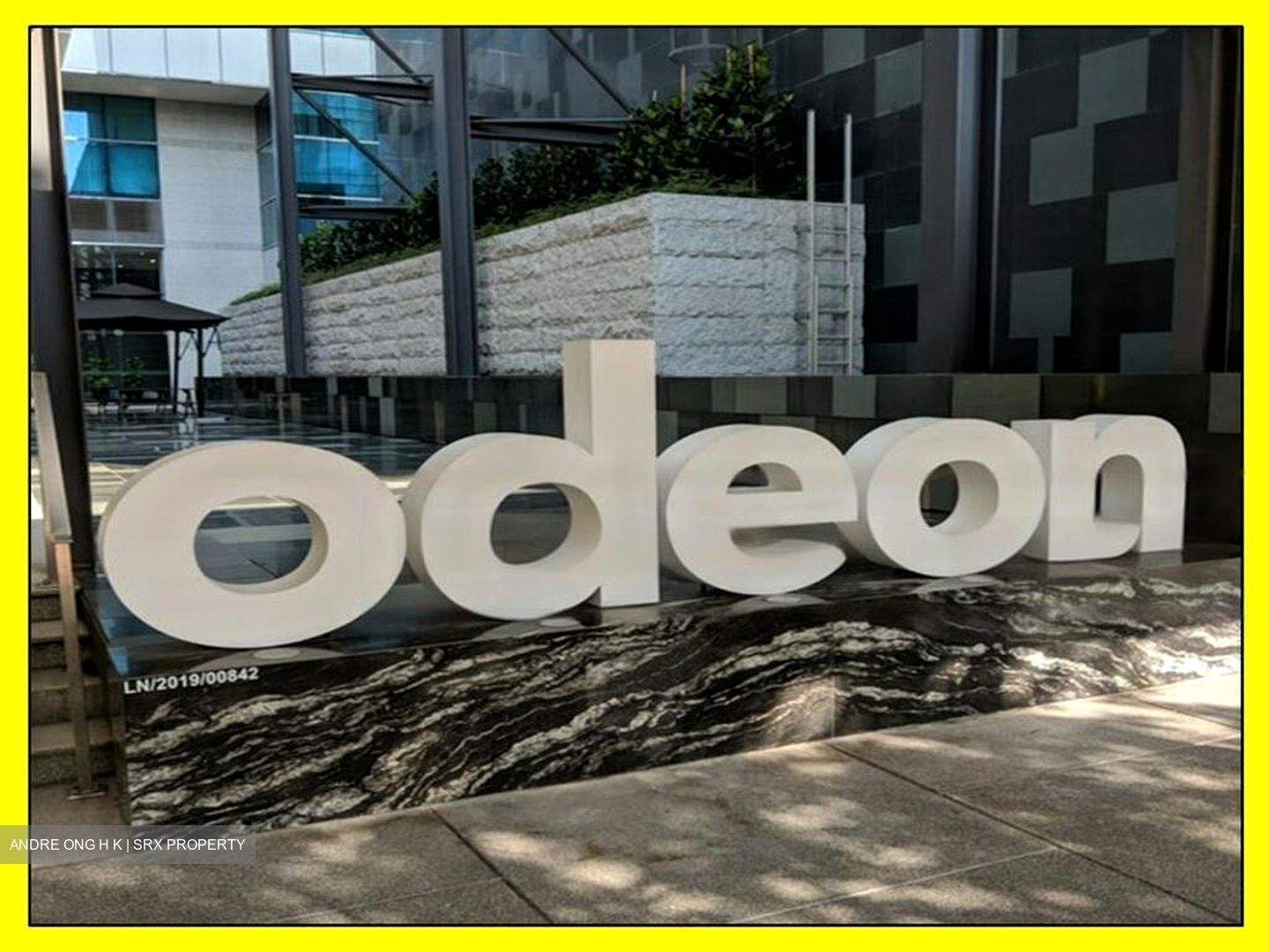 Odeon Towers (D7), Office #450870931